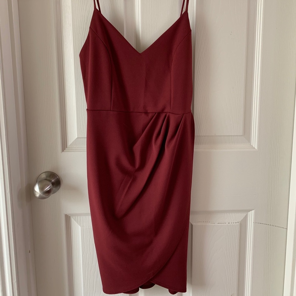 NWT Lulus “Forever Your Girl” Red Wine Body-Con